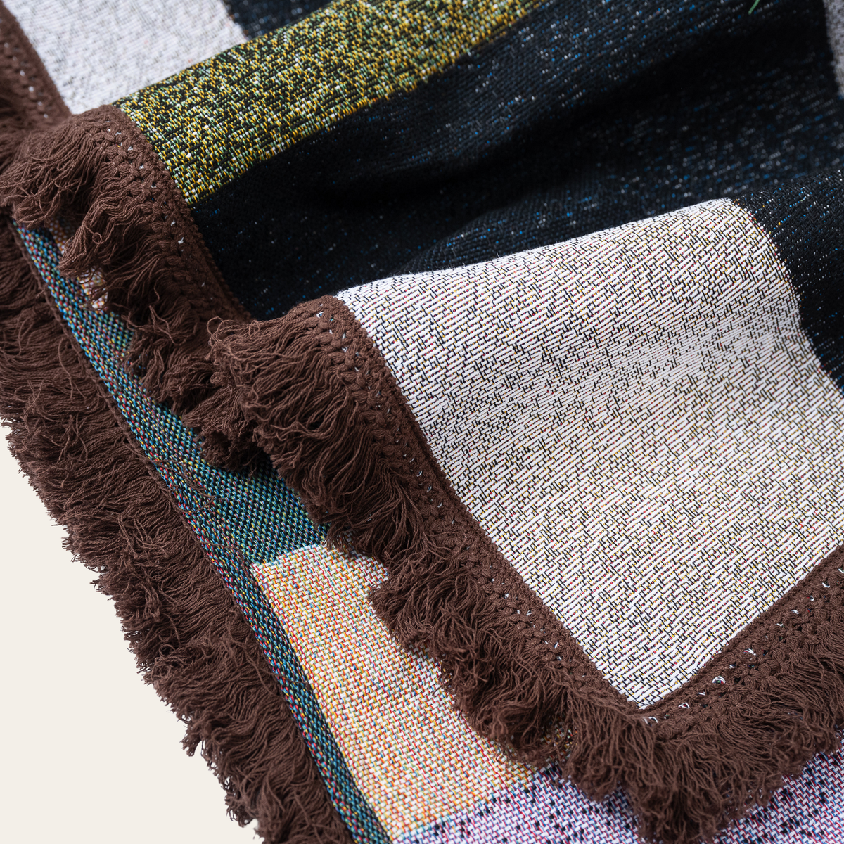 Torino Woven Throw & Picnic Rug